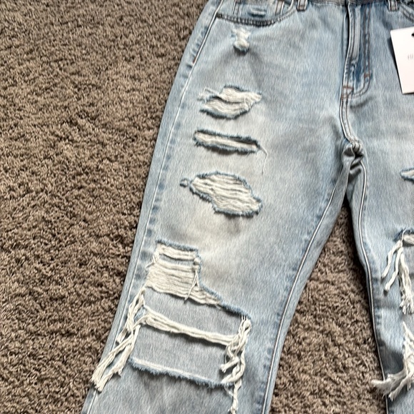 Hidden Happi Jeans Destructed Frayed Hem Flare - Picture 2 of 14